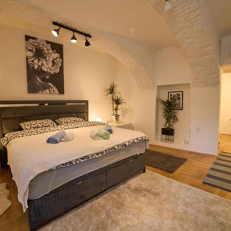 Downtown Secret Apartment Zagreb Eksteriør bilde